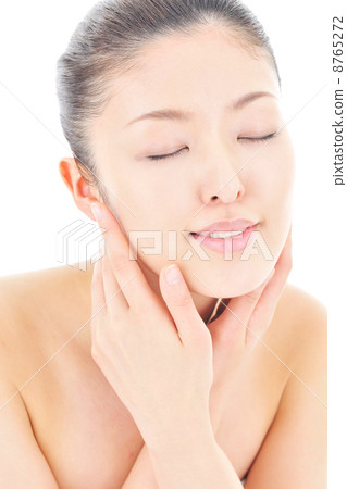 Beauty Beauty 8765272