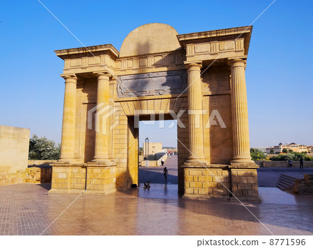 Bridge Gate in Cordoba, Spain 8771596