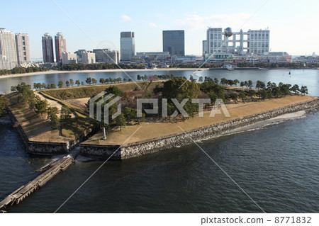 A view of the third Daiba and Odaiba 8771832