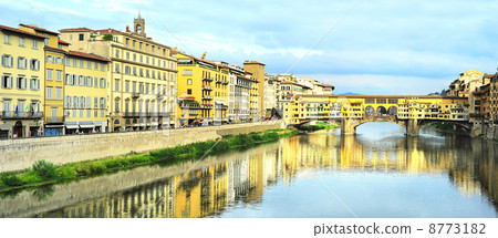 Ponte Vecchio bridge 8773182