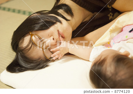 育兒疲勞 8774120