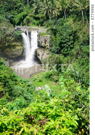 Tugunungan瀑布 Tugunungan瀑布 8774998