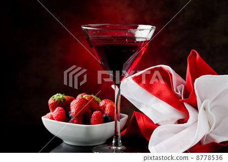 Cocktail with berries 8778536