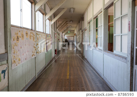 Corridor  8786593