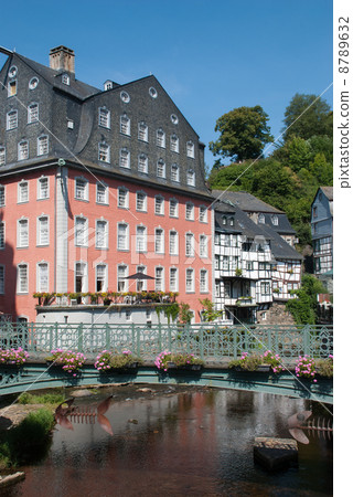 Rural town along the river Rural town along the river 8789632