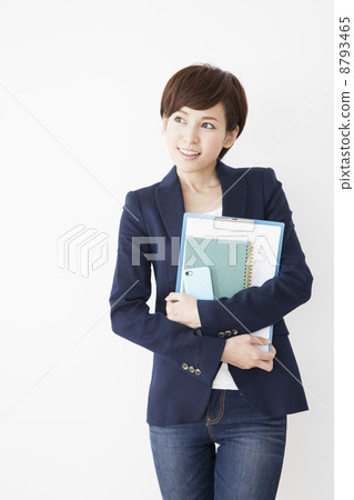 一個女人在學習 一個女人在學習 8793465