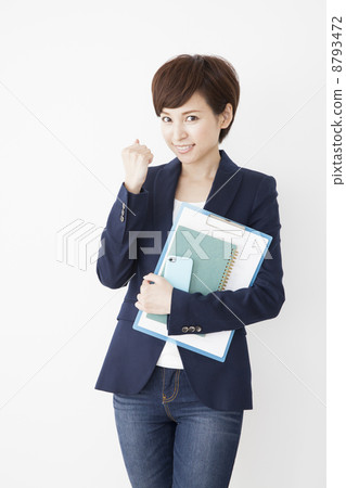 一個女人在學習 一個女人在學習 8793472