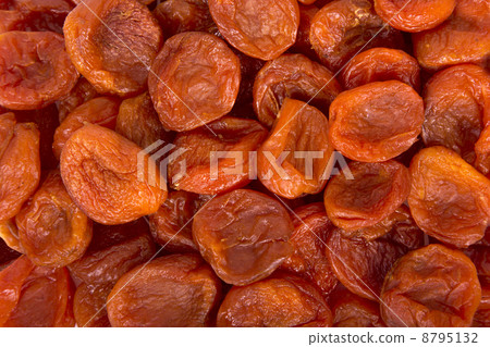 dried apricots dried apricots 8795132