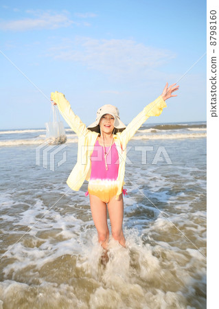 Girl on beach Girl on beach 8798160