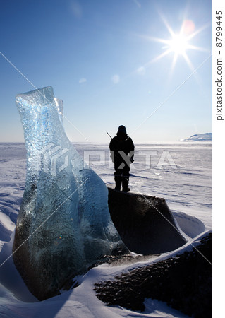 Frozen Glacier Landscape 8799445