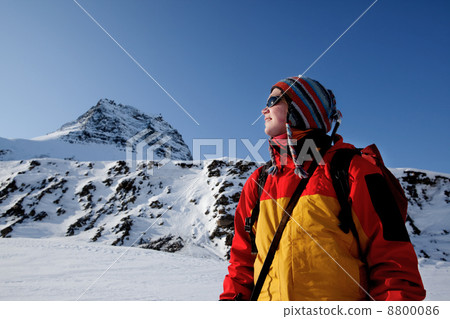 Winter Woman Portrait 8800086