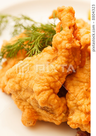 fried chicken with vegetables fried chicken with vegetables 8804323