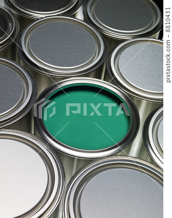 Paint cans full frame Paint cans full frame 8810431