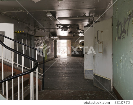 Ruin Interior 8810773