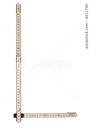 Letter L 8811790