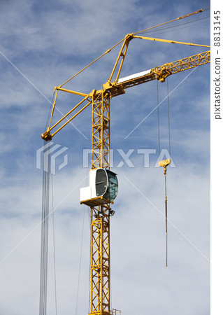 Construction Crane 8813145