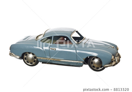 Old toy car 8813320