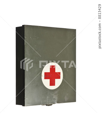 Old first aid kit Old first aid kit 8813429