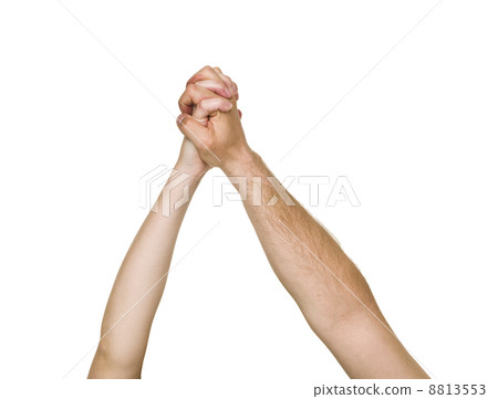 Holding hands 8813553