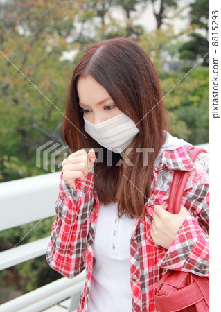 Sick sick person physical condition poor (female cold influenza preventive fever pollinosis pm2.5 food poisoning) 8815293