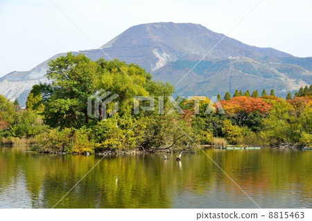 三島池塘和Ibukiyama 三島池塘和Ibukiyama 8815463