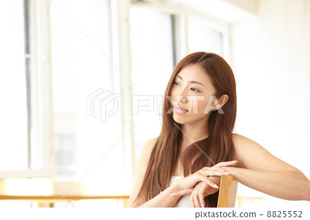 Woman Woman 8825552