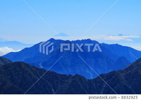Mountain climbing and view 8832925