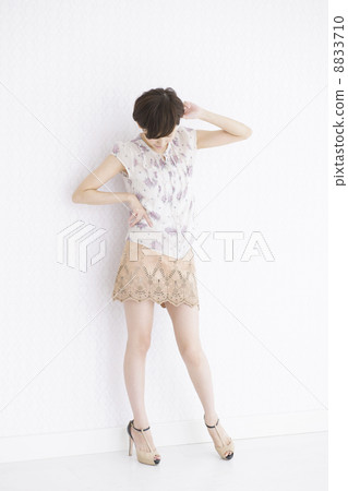 young woman young woman 8833710