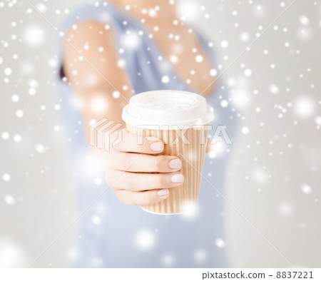 woman hand holding take away coffee cup woman hand holding take away coffee cup 8837221