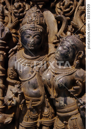 Shiva and Parvati 8839509