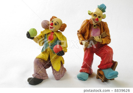 Sorrowful Clown 16 8839626