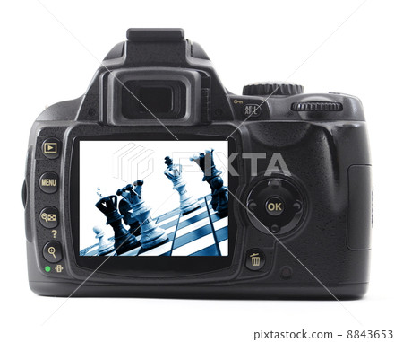 digital camera and chess 8843653