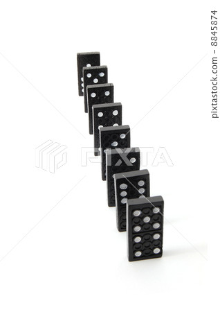 domino domino 8845874