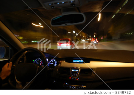 night drive with car in motion 8849782