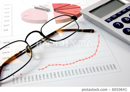 economic graph economic graph 8850641
