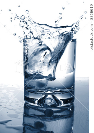 cool water 8856619