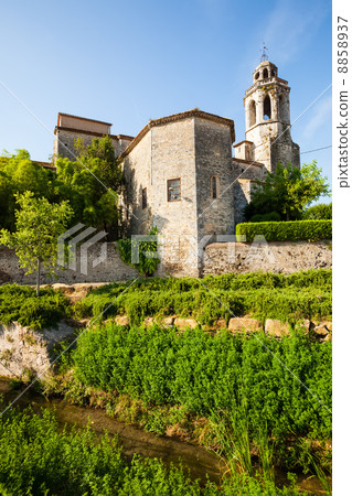 view of old Catalan town. Banyoles 8858937