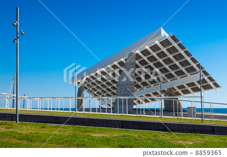Sculptural photovoltaic plate in Forum area 8859365