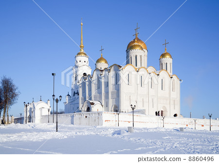 Dormition cathedral at Vladimir in winter Dormition cathedral at Vladimir in winter 8860496