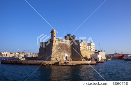 Saint Michael fort 8860758