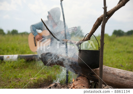 ourists kettle on fire 8861134