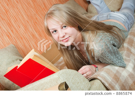 pretty girl reading book 8865874