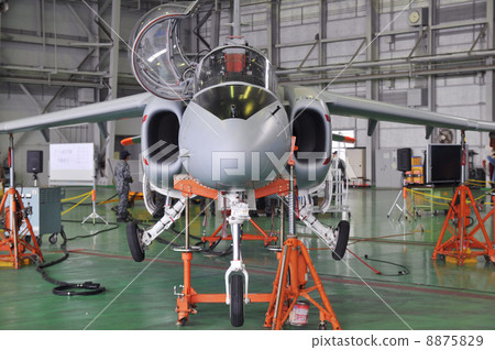 T-4 training machine 8875829