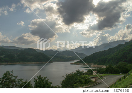 月山湖 月山湖 8876568