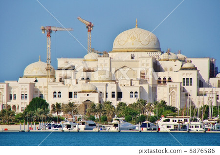 Construction of hotels in Abu Dhabi Construction of hotels in Abu Dhabi 8876586