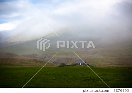Icelandic Landscape 8876593