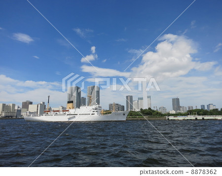 Ship in Tokyo Bay 8878362