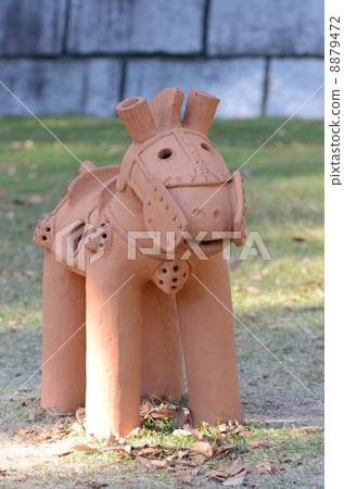 Haniwa 8879472