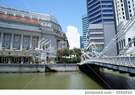 Cavenna Bridge 8888930