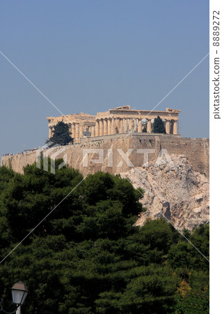 Acropoli Hill 8889272